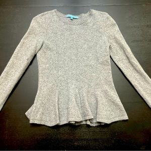 Antonio Melani 100% Cashmere Long Sleeve Sweater Size Medium